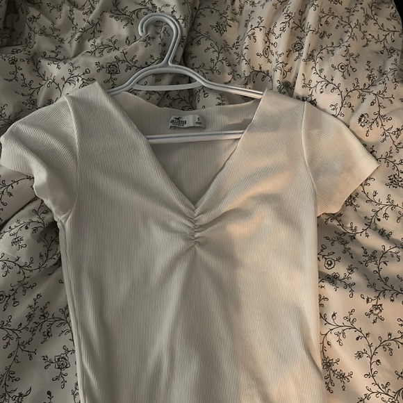 selling this cute white top from hollister! - Picture 2 of 2